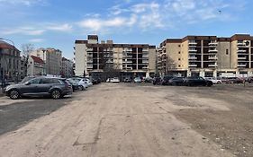 P-122 Piotrkowska Apartment.